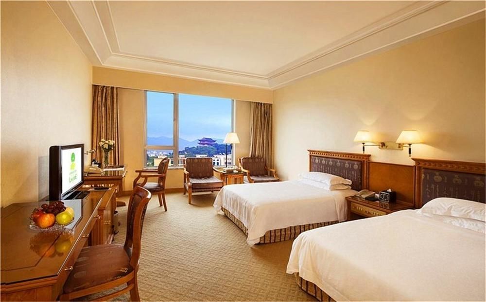 Fuzhou Lakeside Hotel Экстерьер фото