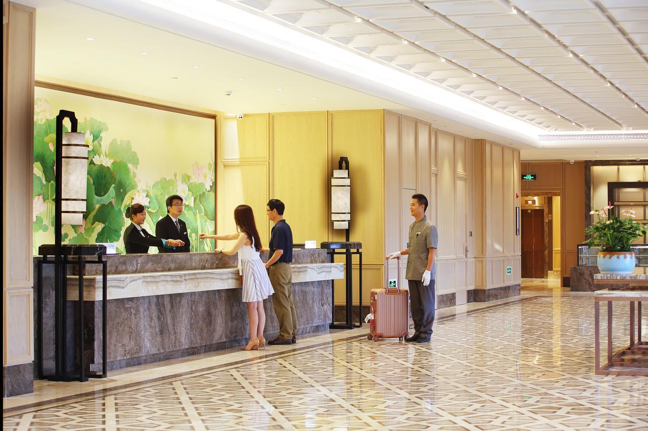 Fuzhou Lakeside Hotel Экстерьер фото