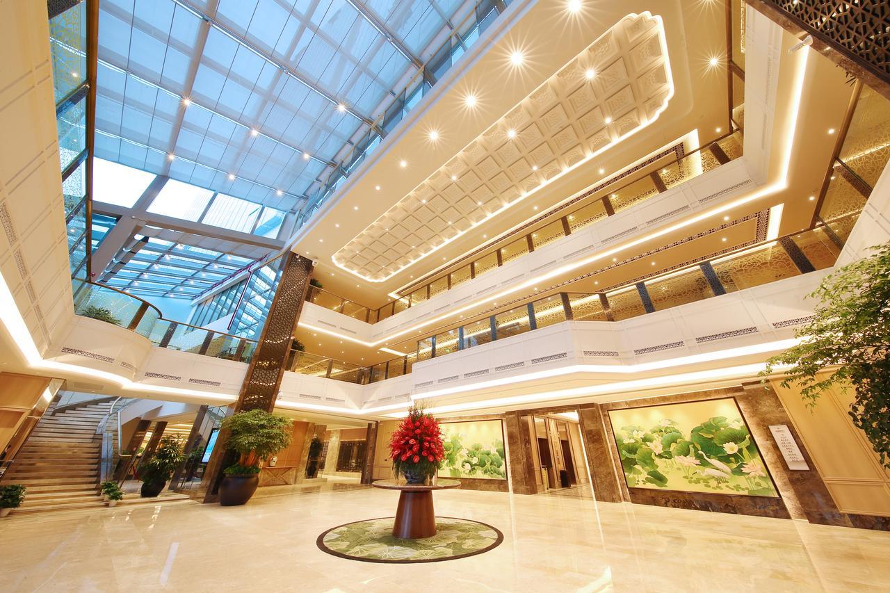 Fuzhou Lakeside Hotel Экстерьер фото