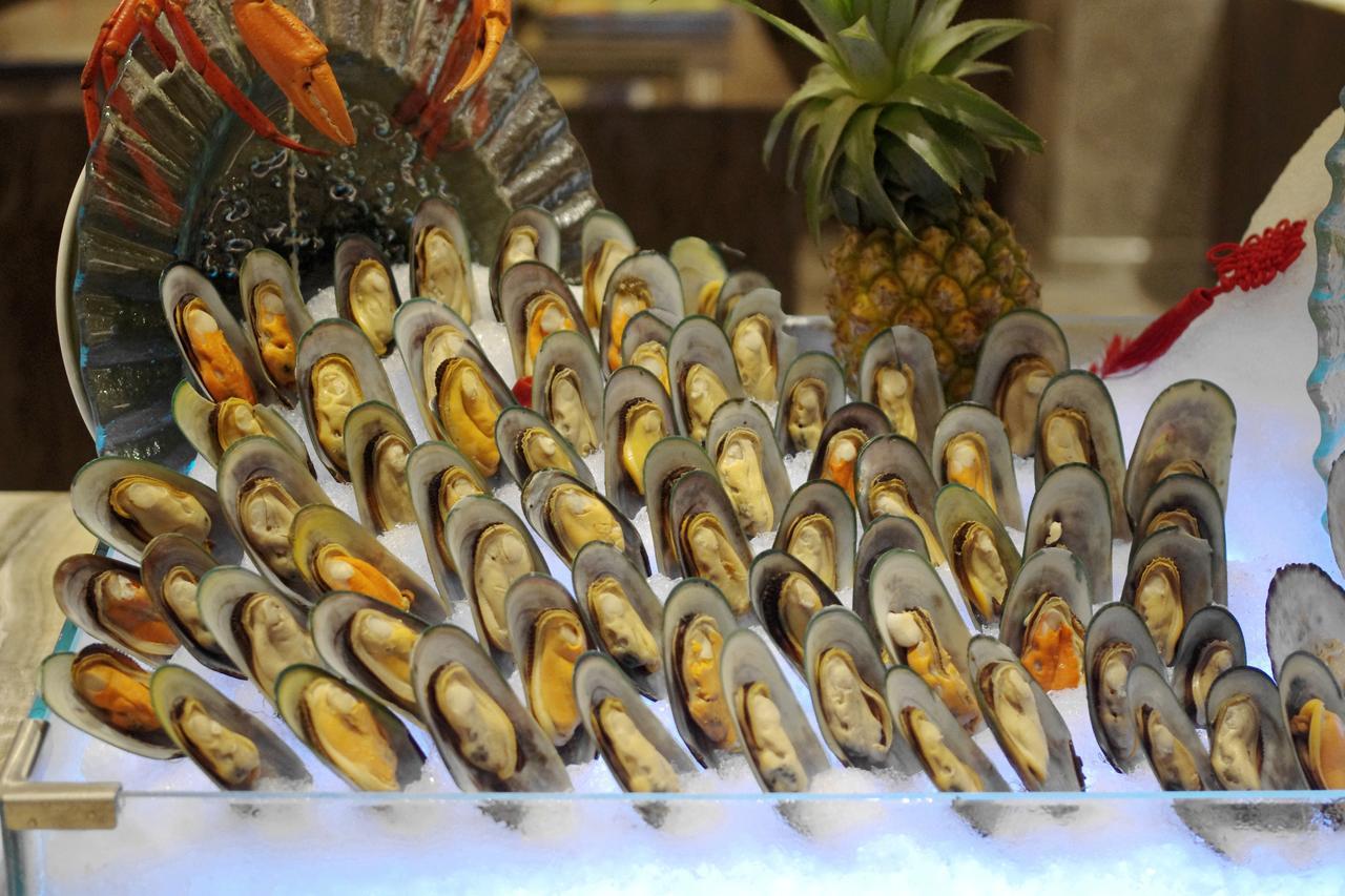 Fuzhou Lakeside Hotel Экстерьер фото