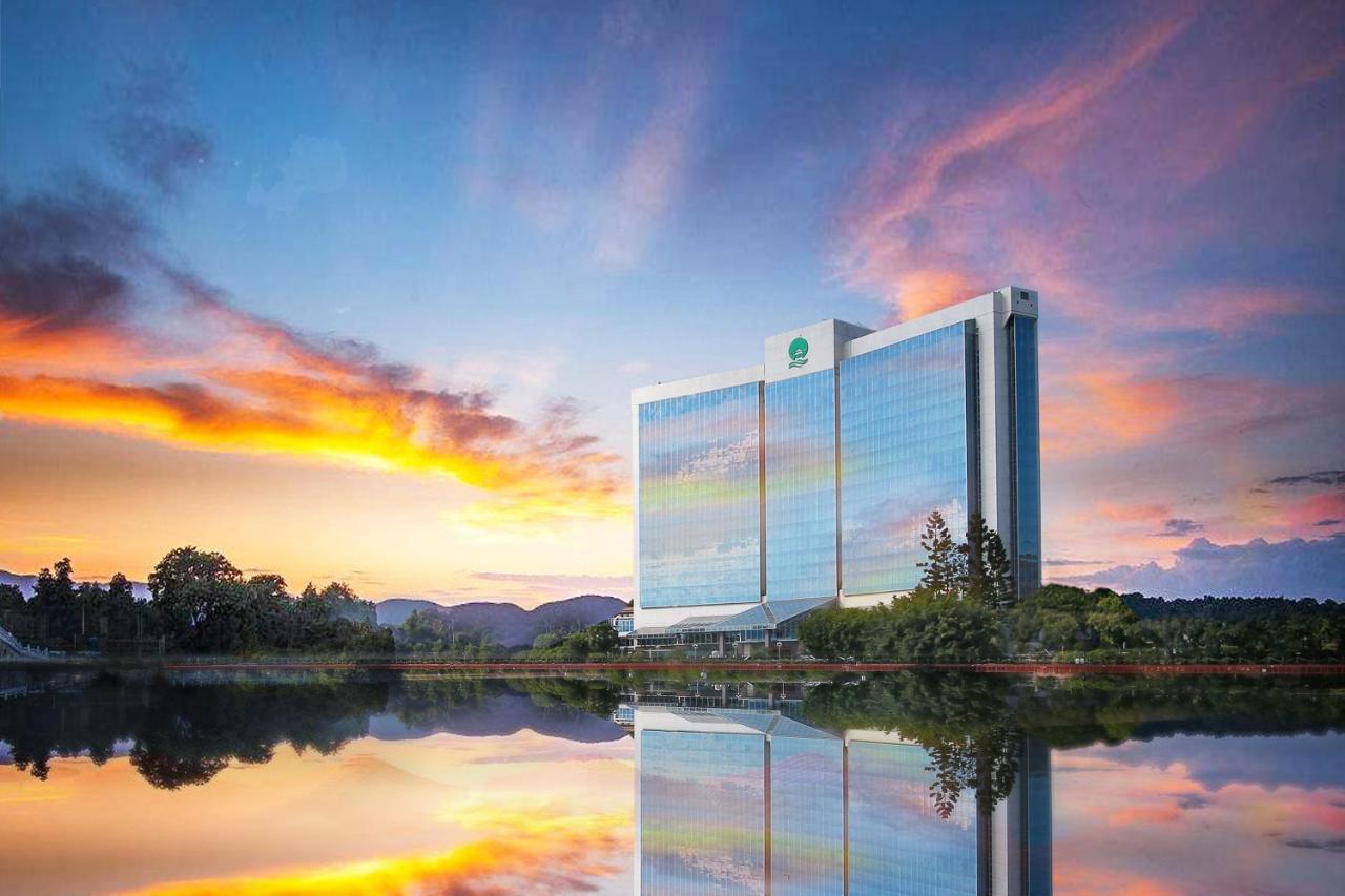 Fuzhou Lakeside Hotel Экстерьер фото